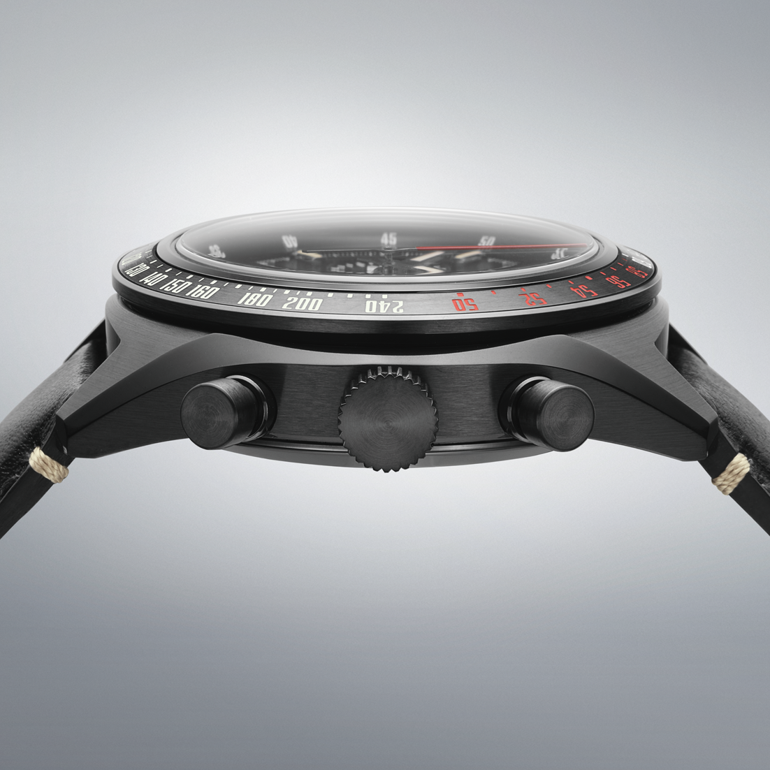 SBEC029ダットサンのケースデザイン