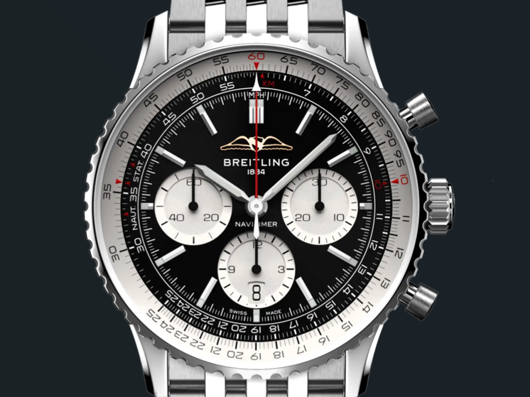 腕時計の航空用回転計算尺ベゼル