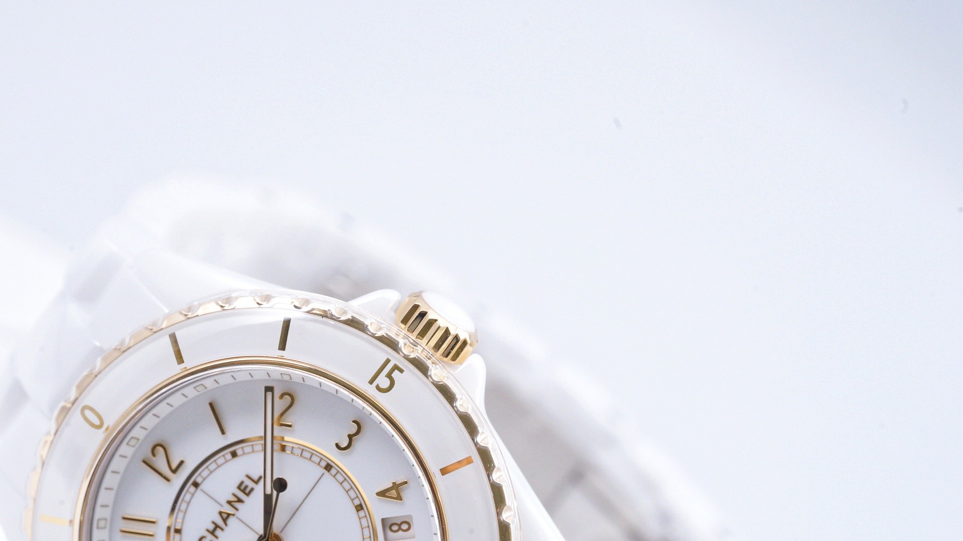 シャネル、J12、キャリバー12.1、J12ホワイト