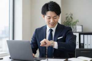 10万円前後で選ぶ結納返しの腕時計。仕事でも使いやすいおすすめモデル