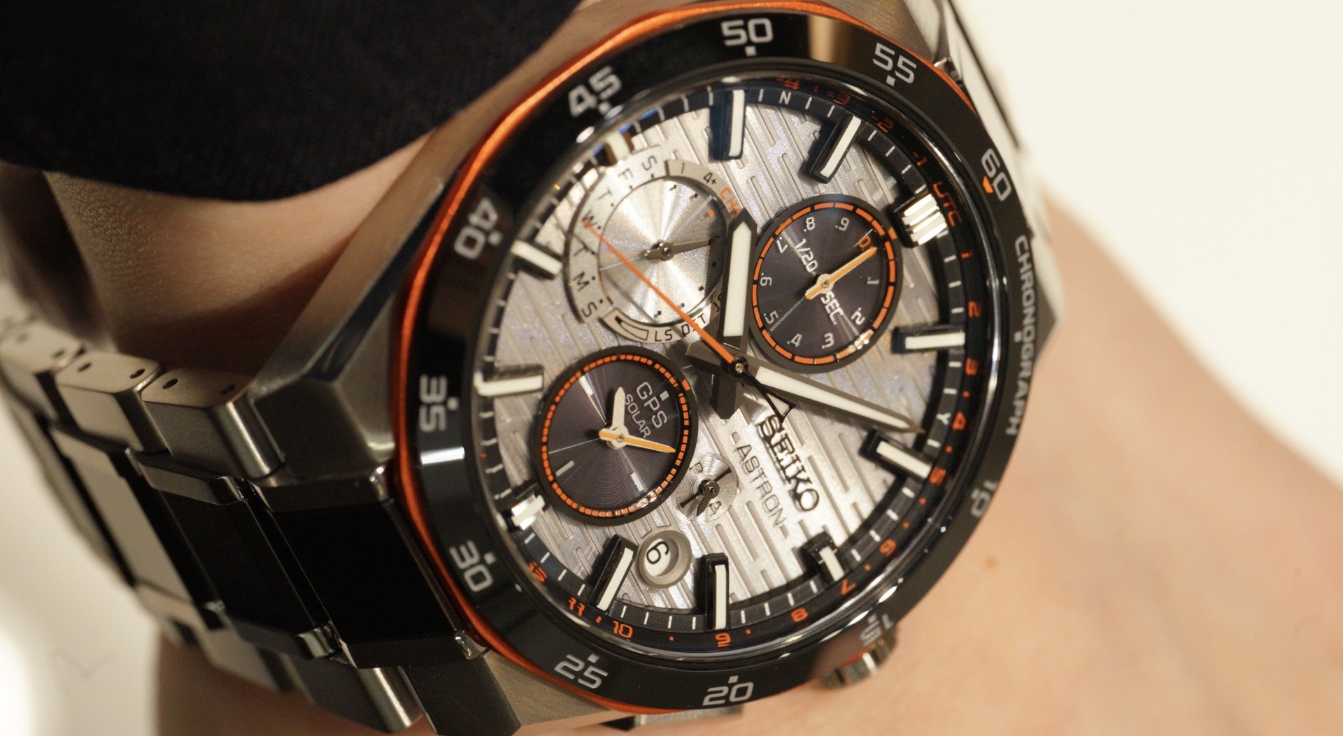 SBXC183を着けた人