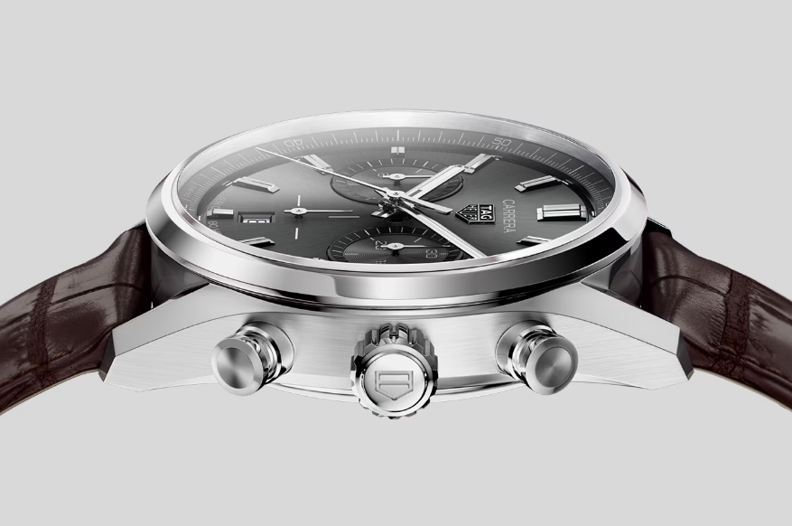 快適な装着感を実現するケースフォルム