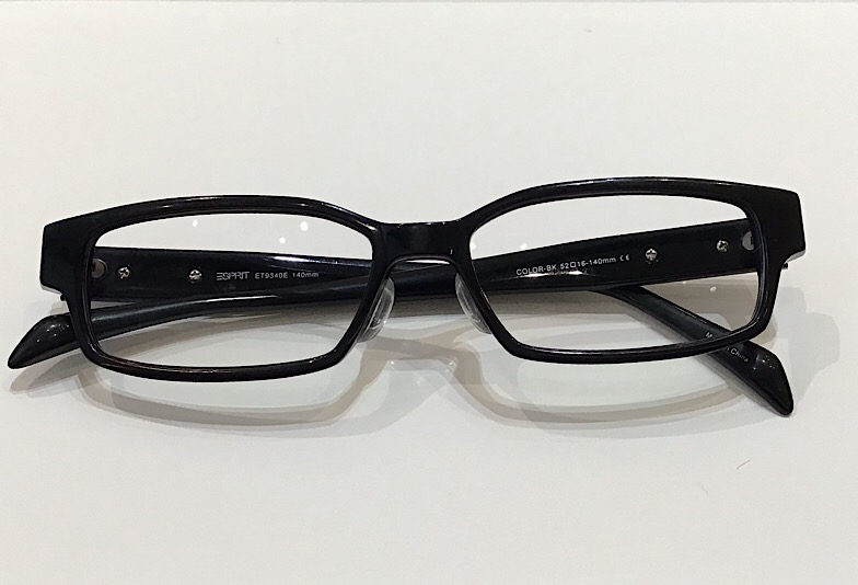 レンズ入れ後メガネフレーム