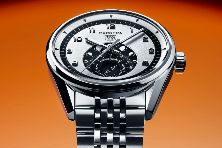 月の運行表を模したムーフェイズを搭載［品番：WBX2110.BA0044］