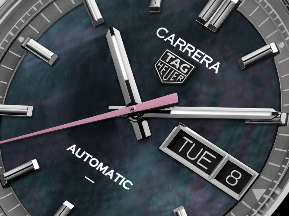 「タグ・ホイヤー カレラ ジャパンリミテッド」黒蝶貝の美しい文字盤