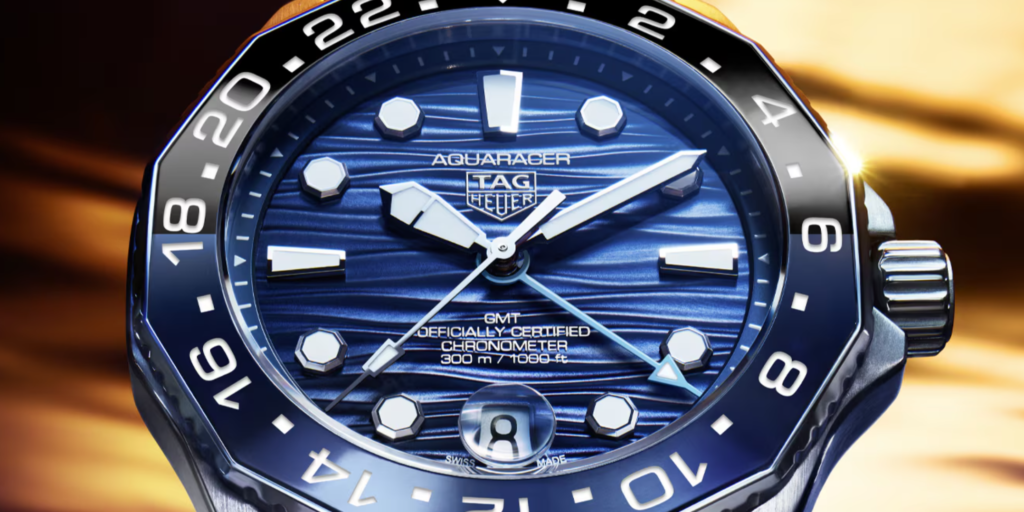 タグ・ホイヤーの腕時計 アクアレーサー プロフェッショナル300 GMT