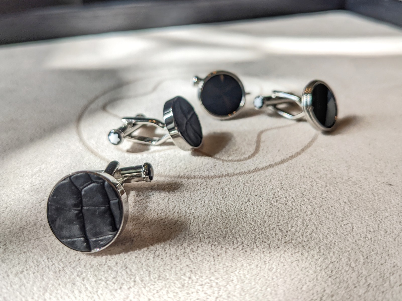 モンブラン、カフス