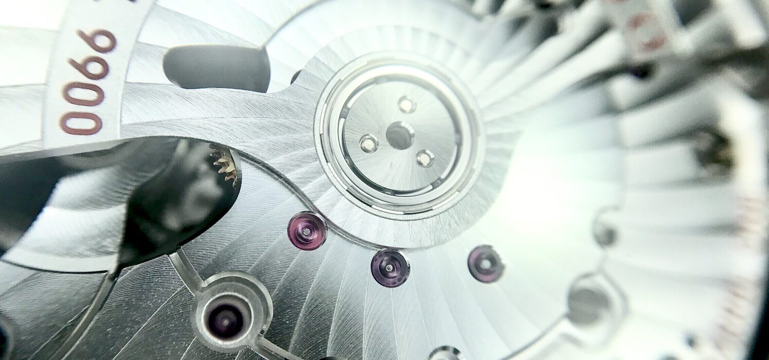 オメガ 機構 9900