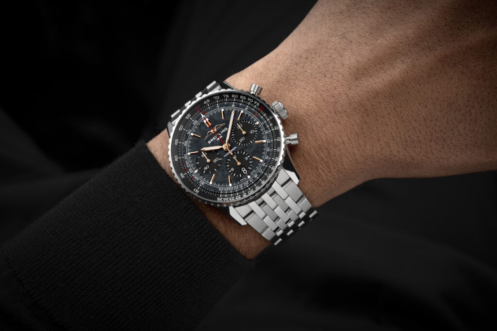 ブライトリング「ナビタイマー」の商品画像。