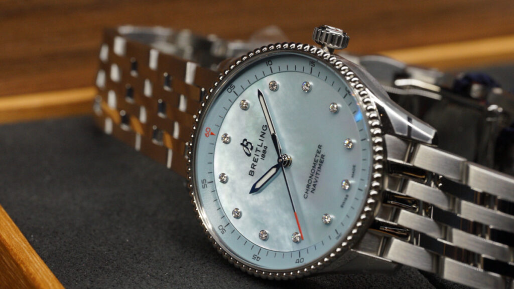 ブライトリングナビタイマー