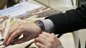 センスのいい女性用腕時計とは？30代から身に着けるハイブランドウォッチ