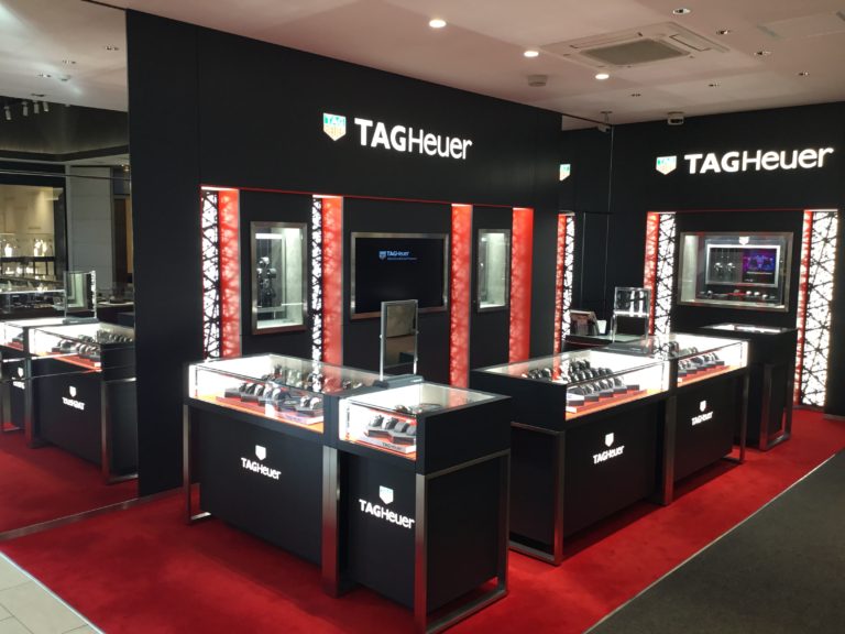 長野市の時計店が誇る「タグホイヤーコーナー」