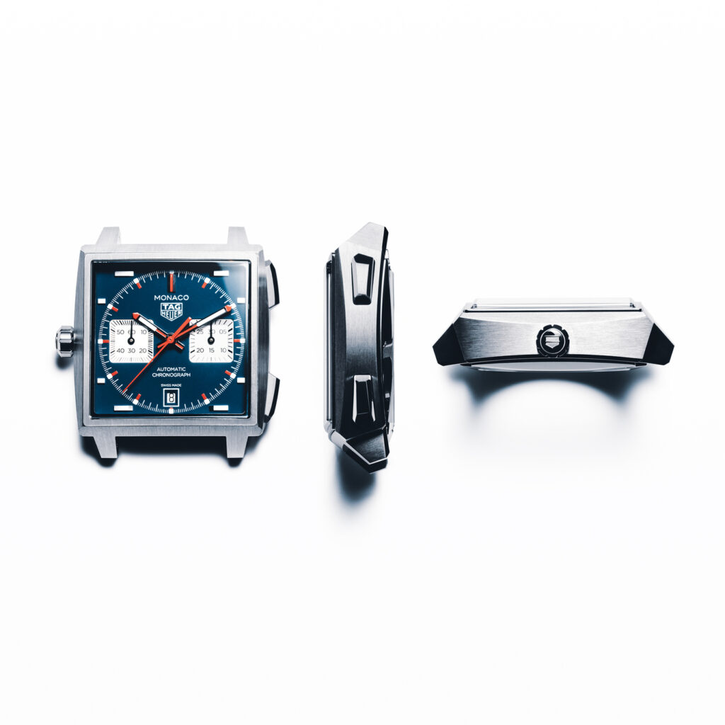 チタンケース採用の新型「モナコクロノグラフ
