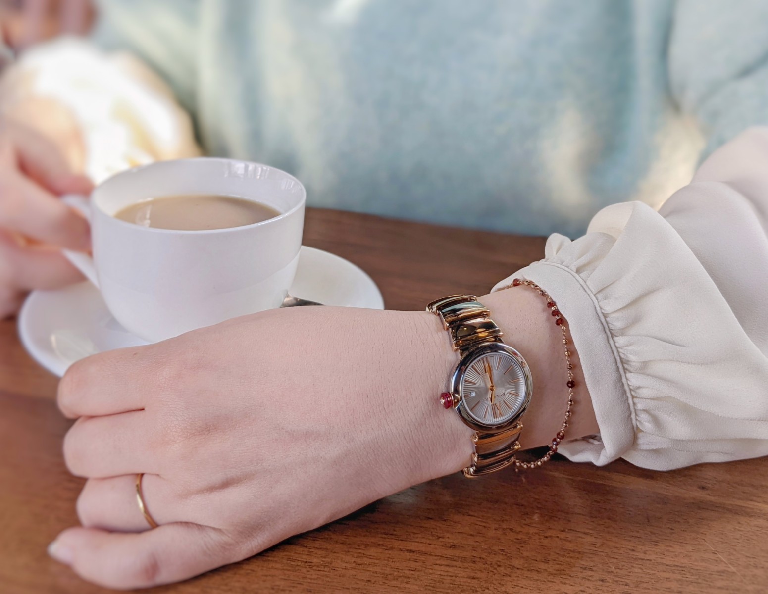 ブルガリ、ルチェア、レディース時計