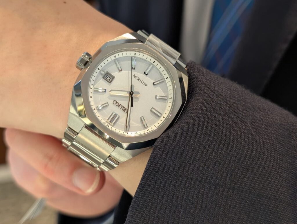 セイコー、アストロン、腕時計