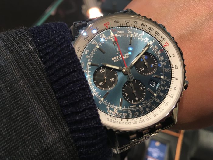 青文字盤の腕時計 今話題のお洒落なブルーの魅力とデザイン別の人気時計５選をご紹介
