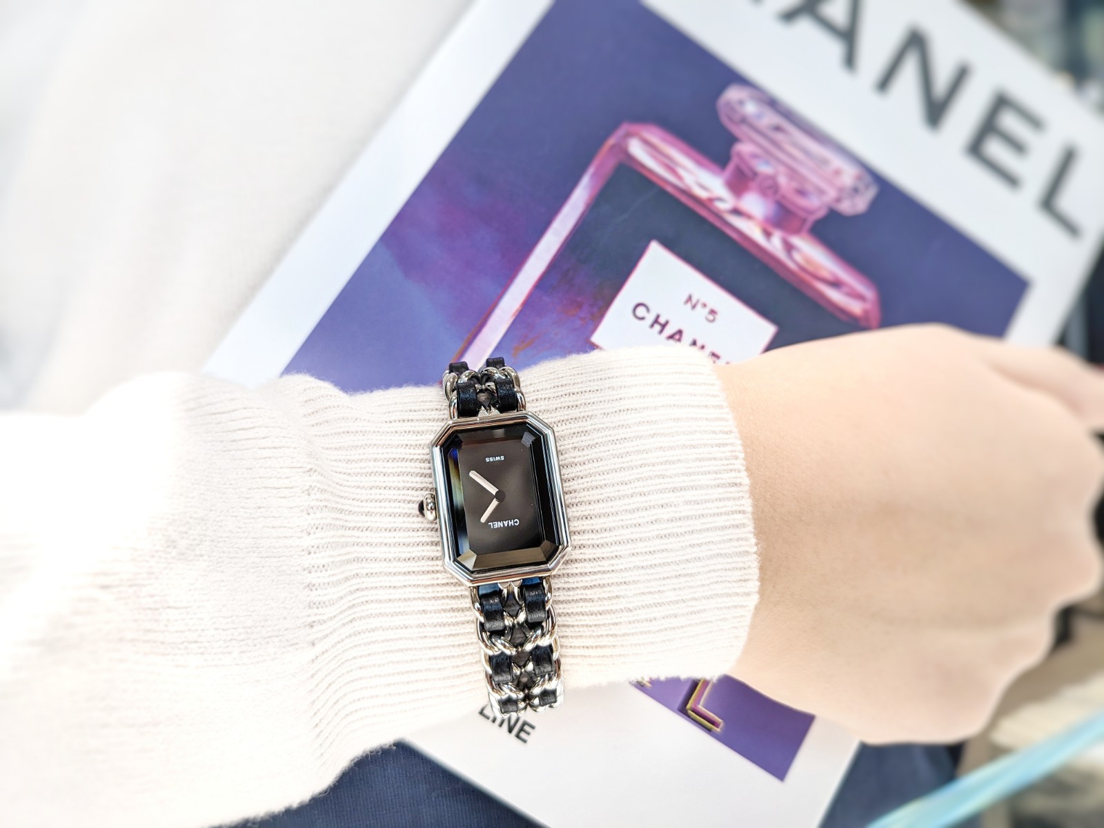 シャネル、プルミエール