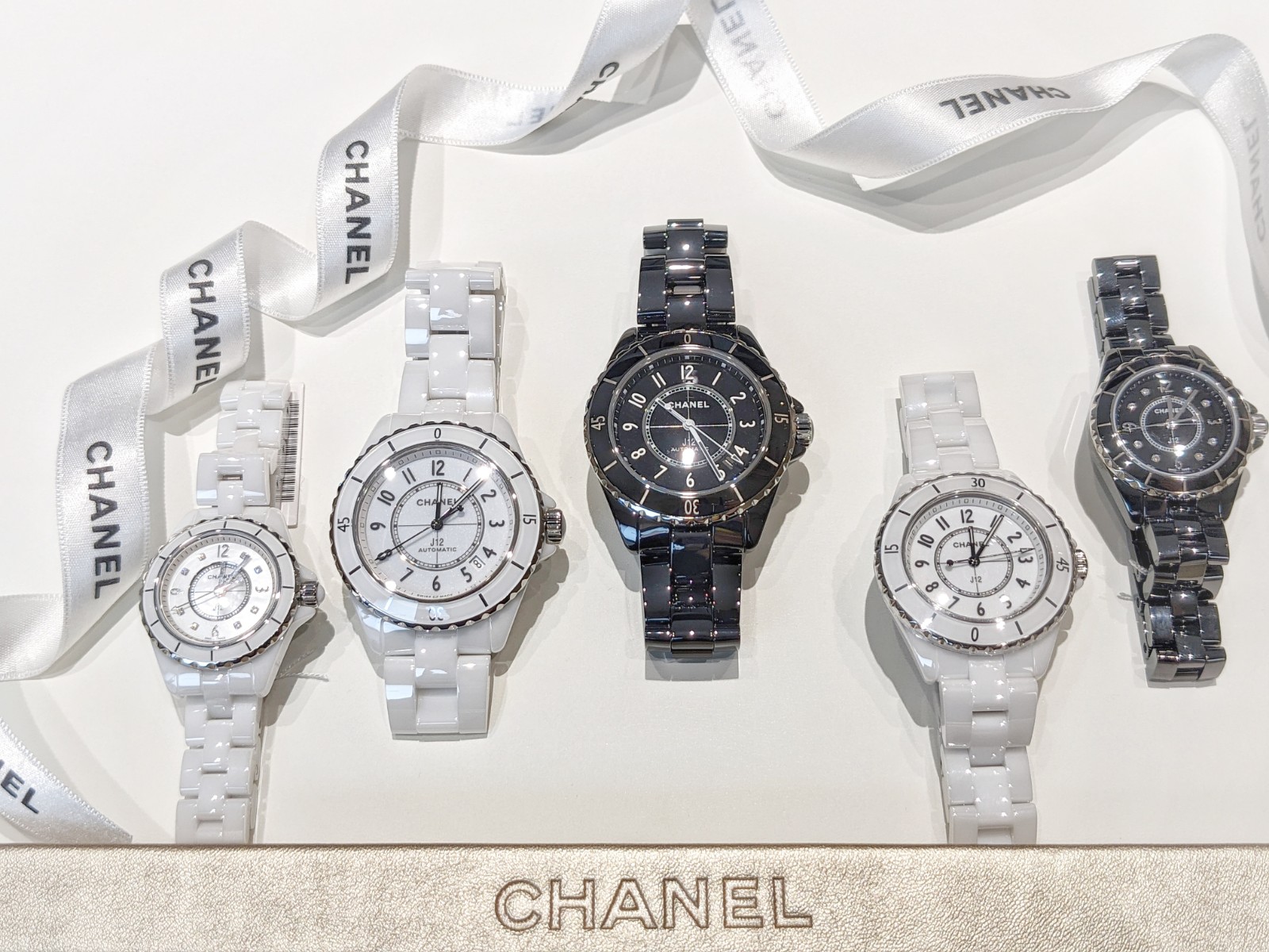 シャネルJ12　レディース時計