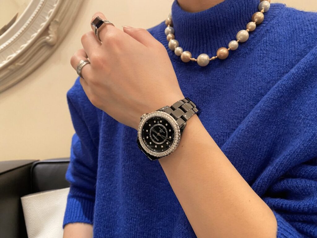 シャネル CHANEL J12 ダイヤベゼル 腕時計
