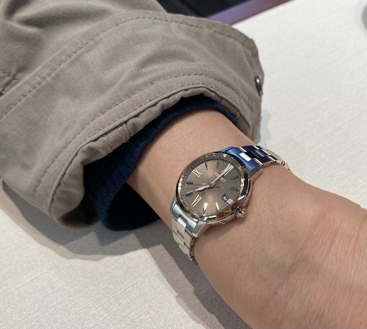 Valley クォーツ 腕時計 シルバー 20241126122956.jpeg