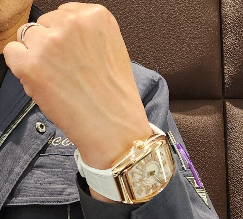 ＜フランクミュラー ヴァンガード クレイジーアワーズ ジョーカー 20周年記念モデル＞お求めいただきありがとうございます/V45CHNBRCEDJ20TH - フランクミュラー