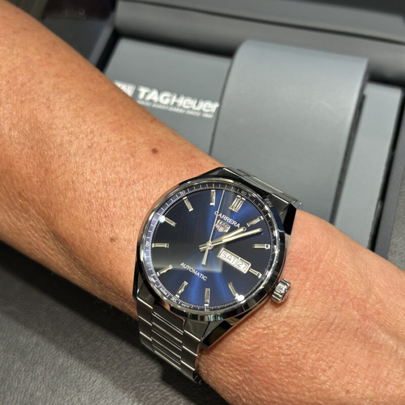 タグホイヤーカレラデイデイト