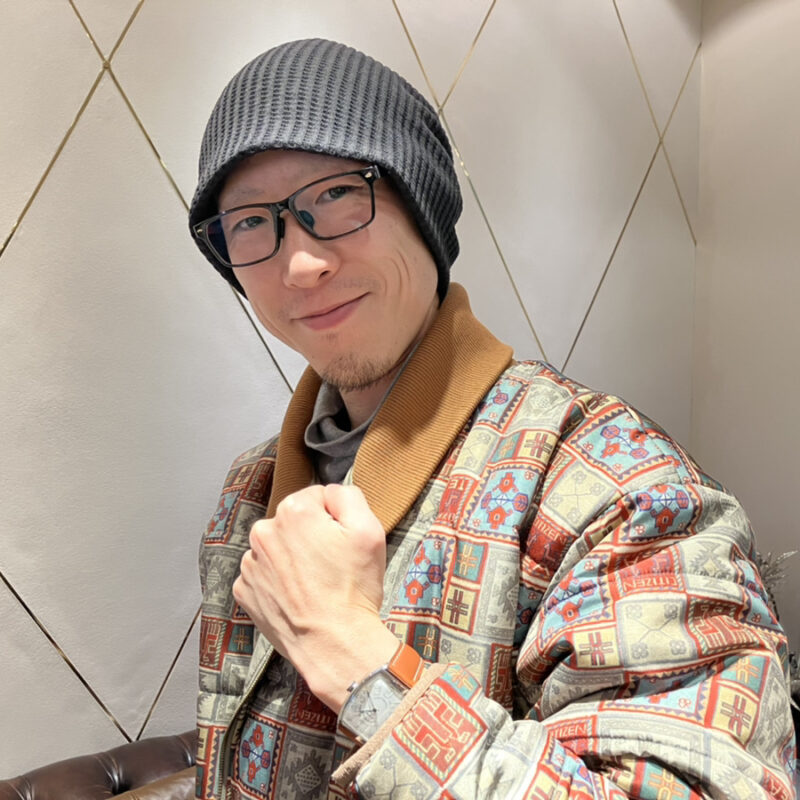 お求めいただいた「フランク ミュラー カサブランカ［品番：6850MCASA AC］」を着装した男性様