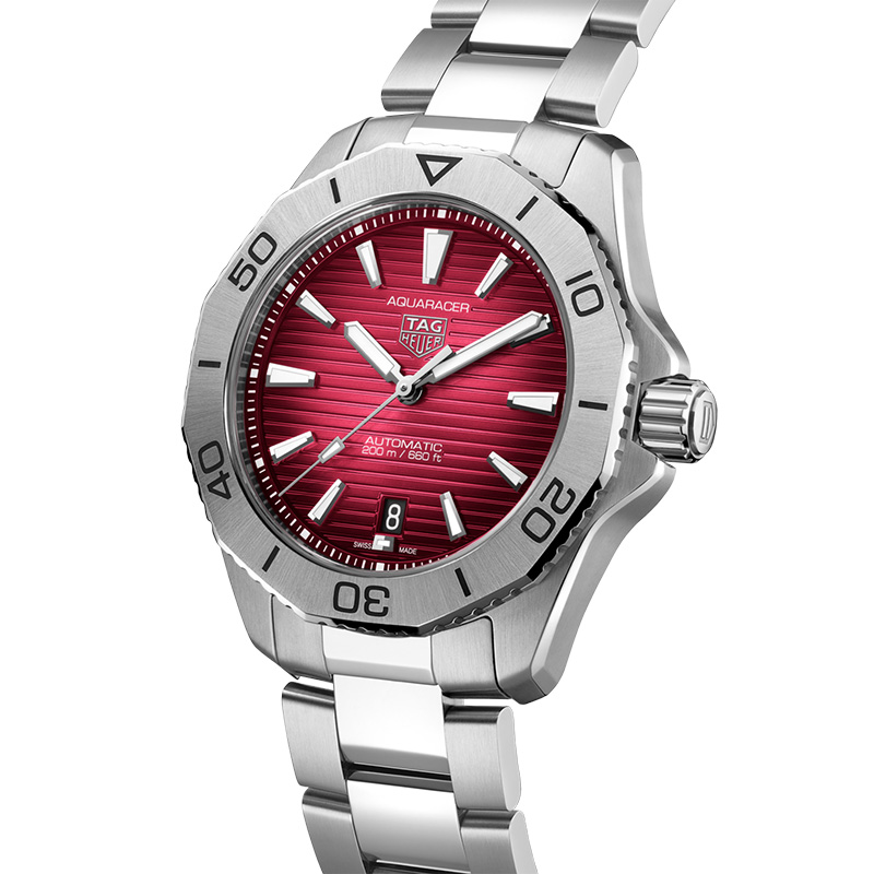 アクアレーサー　プロフェッショナル200 デイト - TAG Heuer