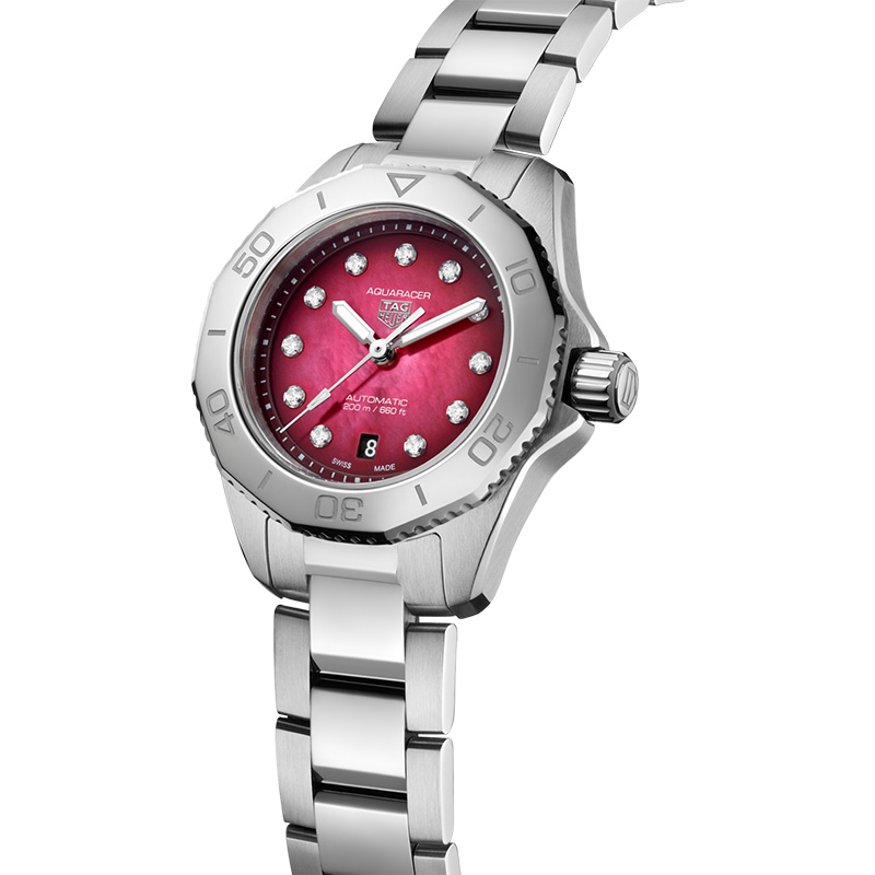 アクアレーサー　プロフェッショナル200 - TAG Heuer
