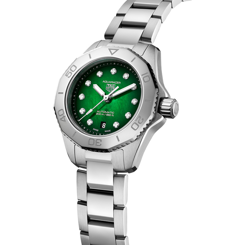 アクアレーサー　プロフェッショナル200 - TAG Heuer