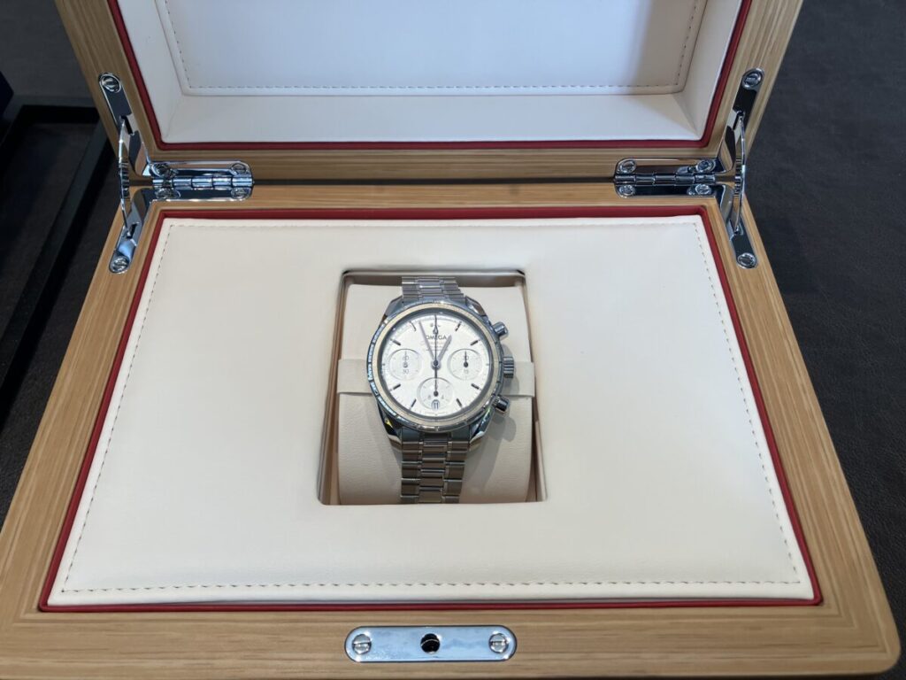 ＜オメガ スピードマスター＞お求めいただきありがとうございます/324.30.38.50.02.001 - オメガ