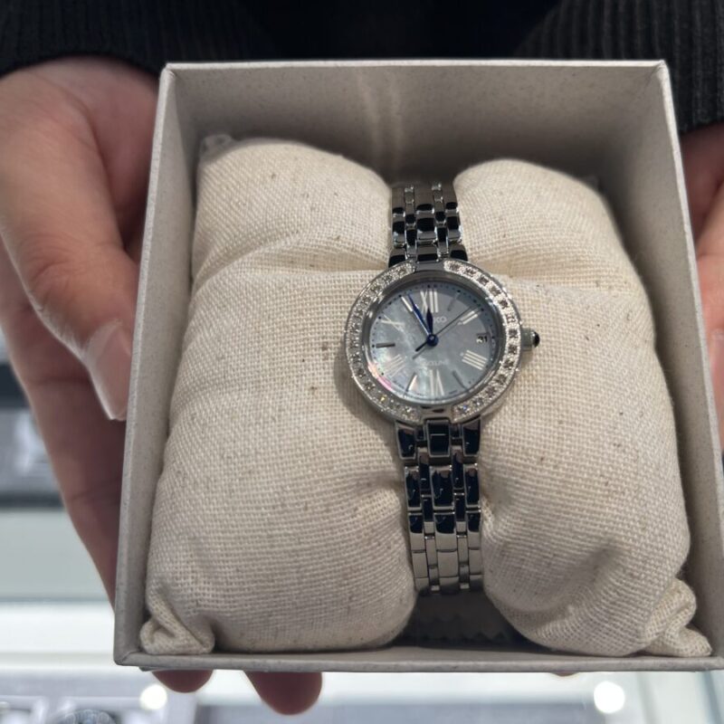 SEIKOドルチェの時計を選んだ男性