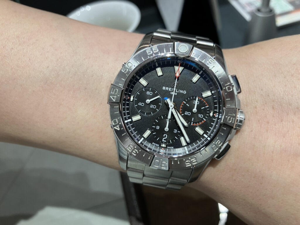 ＜ブライトリング アベンジャー B01 クロノグラフ 42＞お求めいただきありがとうございます/AB0146101B1A1 - ブライトリング