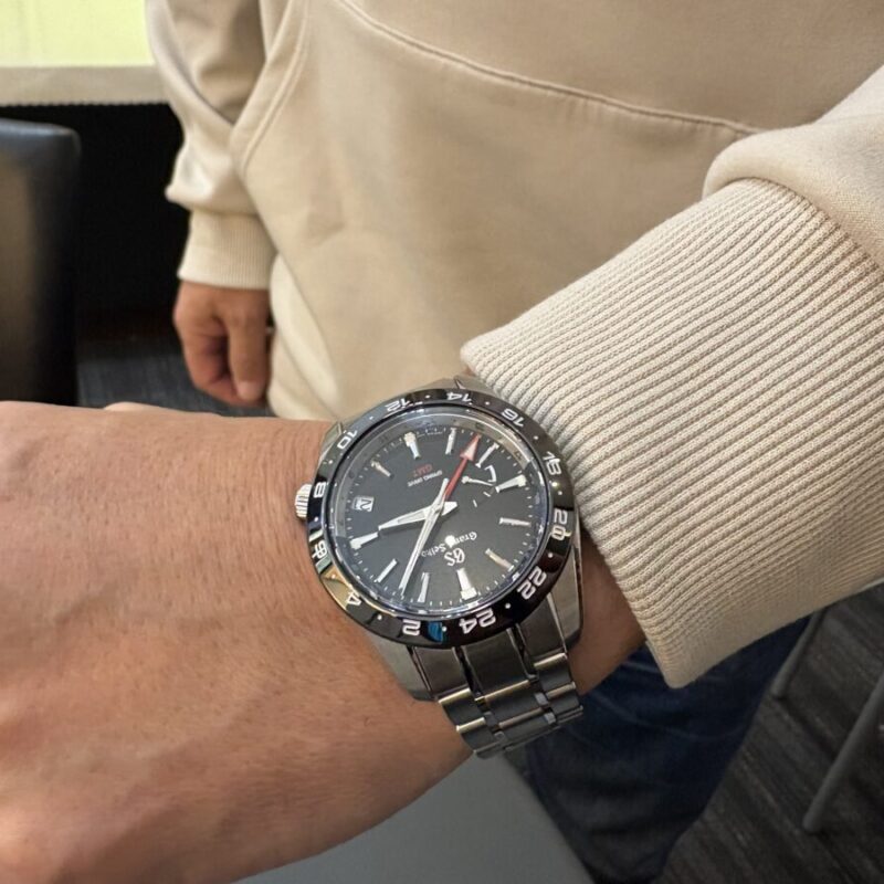 グランドセイコー「スポーツコレクション」を着用した男性の腕元