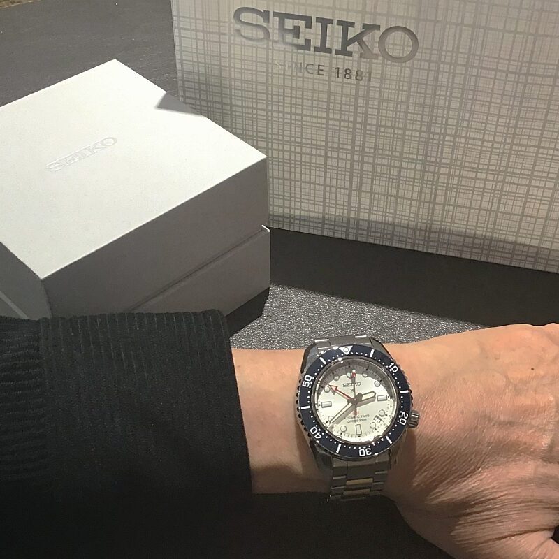 セイコープロスペックスを着けた腕元