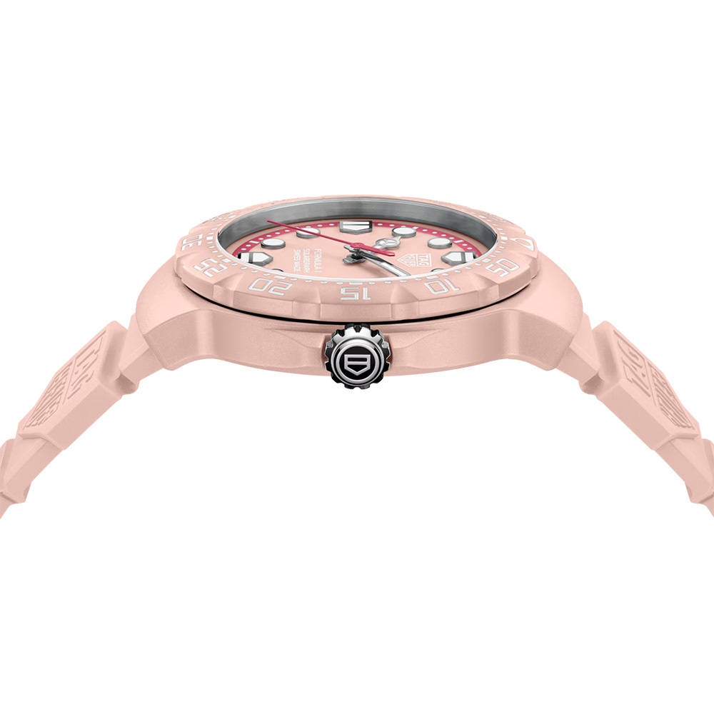 フォーミュラ１ ソーラーグラフ パステルコレクション - TAG Heuer